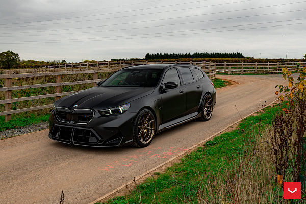 Фото дисков Vossen HFX-2 (5-Lug) Сатиновая темная бронза на BMW 5/M5 (G60/G90)