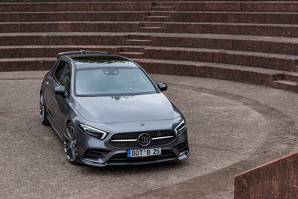 Фото дисков BRABUS Monoblock R Глянцевый графит на Mercedes-Benz A-Class (W177)