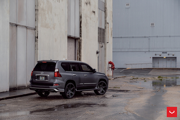 Фото дисков Vossen HF6-2 Черный глянец на Lexus GX II