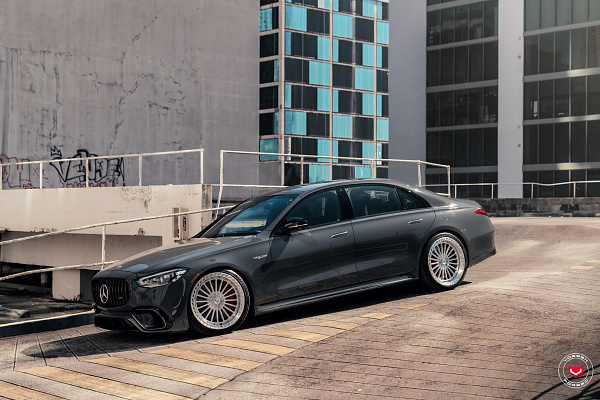 Mercedes-Benz S-Class (W223)