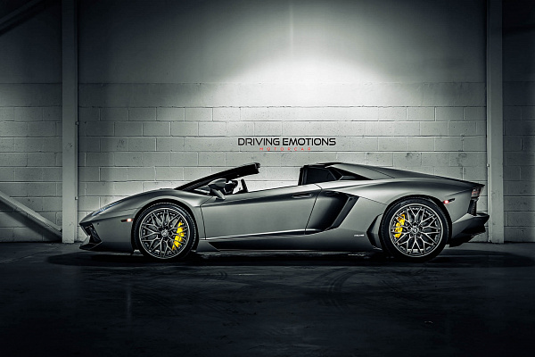 Фото дисков HRE S200 Сатиновый графит на Lamborghini Aventador