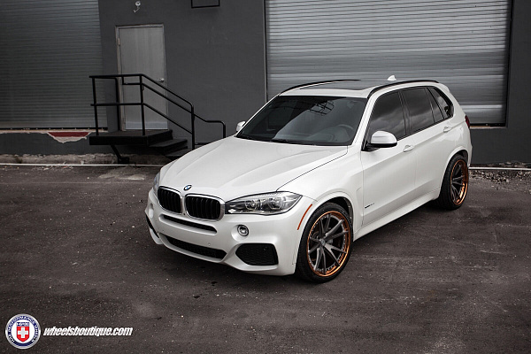 Фото дисков HRE S104 Сатиновый темный лак на BMW X5/X5 M (F15/F85)