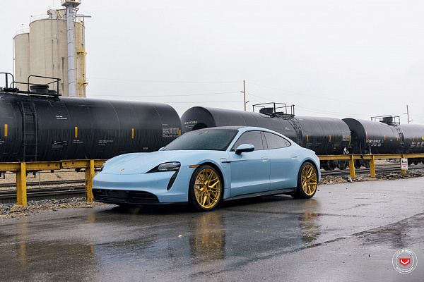 Фото дисков Vossen EVO-5 Глянцевое золото на Porsche Taycan I