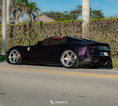 Фото дисков Anrky RS5.3 на Ferrari 812