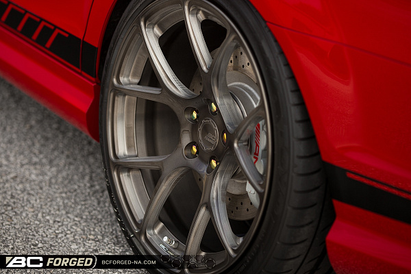 Фото дисков BC Forged RZ05 Глянцевый темный лак на Mercedes-Benz C-Class (W204)