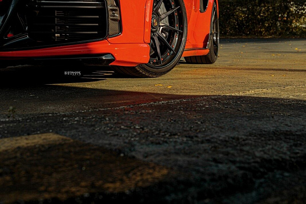 Фото дисков Strasse Wheels SV10 Deep Concave Duoblock Черный сатин на Porsche 911 VIII
