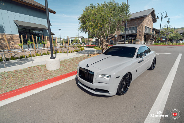 Фото дисков Vossen S17-14 (3-Piece) Черный сатин на Rolls-Royce Wraith