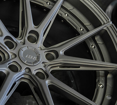 ADV.1 ADV5.2 M.V2 Advanced Series