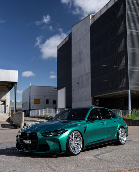 Фото дисков ST10.2 Полированный лак на BMW 3/M3 (G2x/G80)
