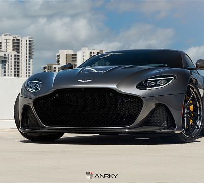 Фото дисков Anrky AN33 на Aston Martin DBS 3