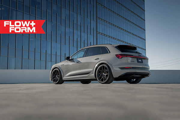 Фото дисков HRE FF10 Черный сатин на Audi E-tron