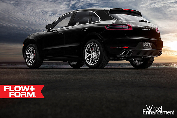 Фото дисков HRE FF01 Серебро на Porsche Macan I