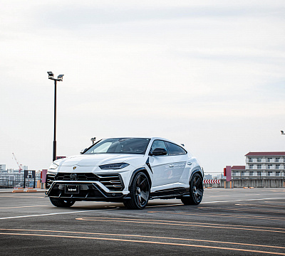 Фото дисков HRE L105M на Lamborghini Urus