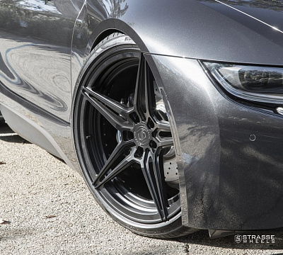 Фото дисков Strasse Wheels SV2 Deep Concave Duoblock на BMW i8