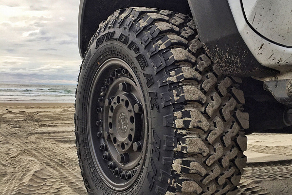 Фото дисков Black Rhino ARMORY  на Toyota Tacoma III