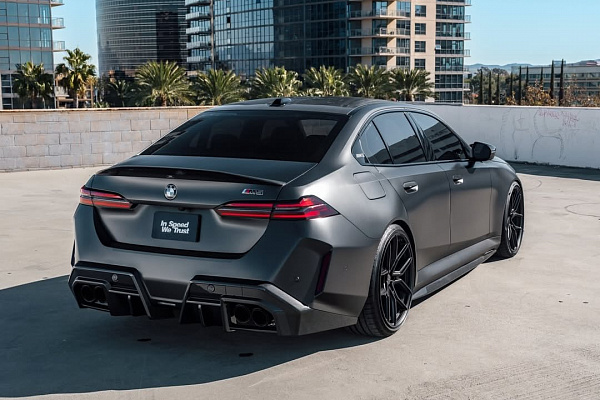 Фото дисков MV Forged MVF-5 Черный сатин на BMW 5/M5 (G60/G90)
