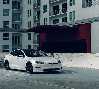 Фото дисков Vossen HF-3 на Tesla Model S