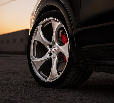 Фото дисков HRE 522M на Porsche Cayenne III