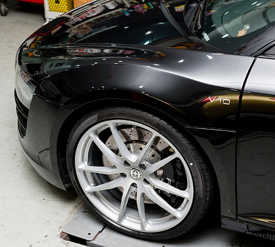 Фото дисков HRE P104 на Audi R8 (Typ 42)