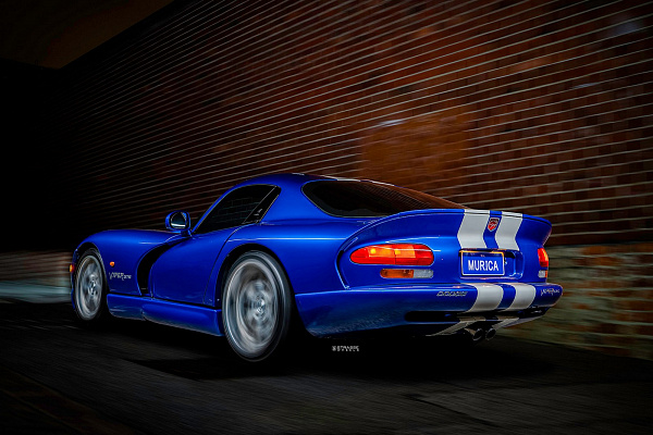 Фото дисков Strasse Wheels SM6R Signature Глянцевый лак на Dodge Viper