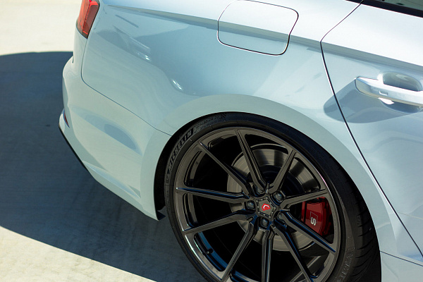 Фото дисков Vossen M-X2 Глянцевый графит на Audi A/S/RS 5 (F5)