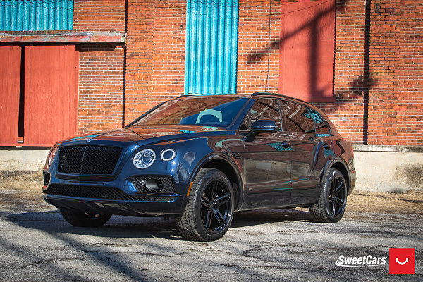 Фото дисков Vossen HF-1 Черный глянец на Bentley Bentayga