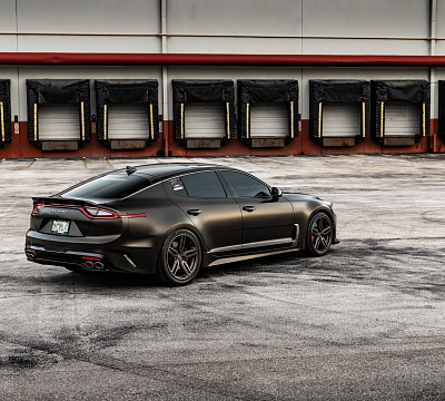 Фото дисков Vossen HF-1 на Kia Stinger