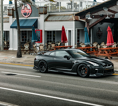 Фото дисков Vossen HF-5 на Nissan GT-R