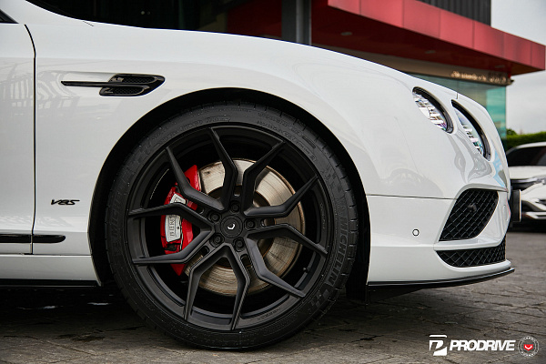 Фото дисков Vossen EVO-3 Черный сатин на Bentley Continental GT II