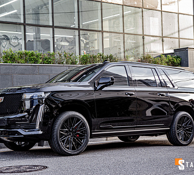 Фото дисков Vossen HF6-5 на Cadillac Escalade V