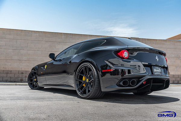 Фото дисков HRE P101SC Черный глянец на Ferrari FF