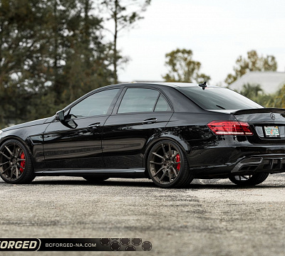 Фото дисков BC Forged EH172 на Mercedes-Benz E-Class (W212, S212, C207)