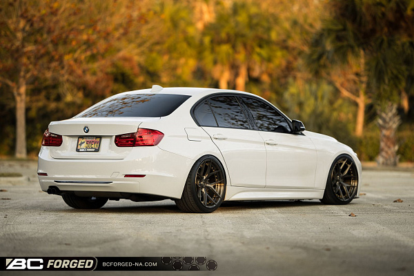 Фото дисков BC Forged HCS21 Глянцевая бронза на BMW 3/M3 (F3x/F80)