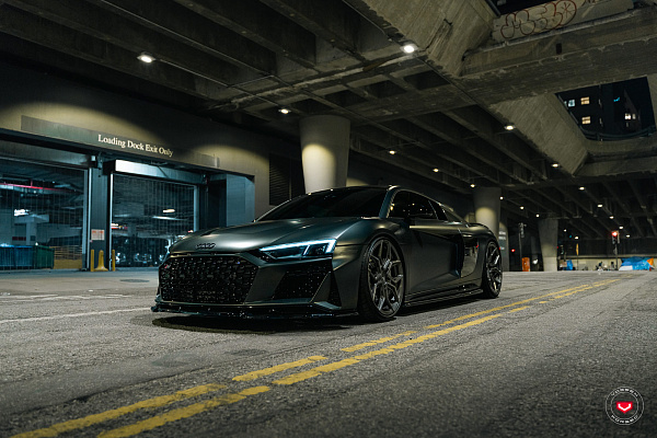 Фото дисков Vossen EVO-3R Глянцевый темный лак на Audi R8 (4S)