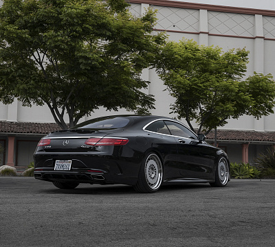 Фото дисков Rotiform CCV на Mercedes-Benz S-Class (W222, C217)