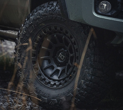 Фото дисков Black Rhino BARRAGE на Toyota Tacoma III