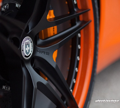 Фото дисков HRE S107 на McLaren 650S