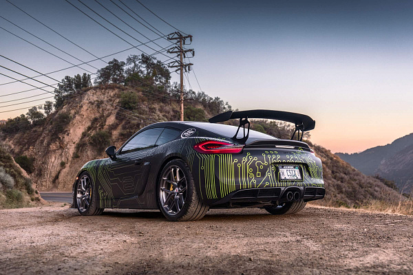 Фото дисков HRE R101 Lightweight Глянцевый тонированный лак на Porsche Cayman II