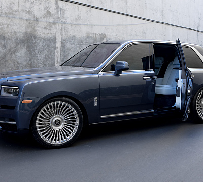 Фото дисков Vossen UV-5 на Rolls-Royce Cullinan
