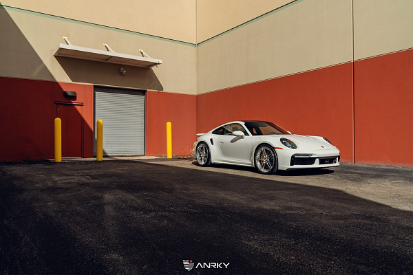 Фото дисков Anrky AN27 Полированный лак на Porsche 911 VIII