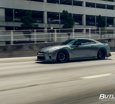 Фото дисков Vossen M-X6 на Nissan GT-R