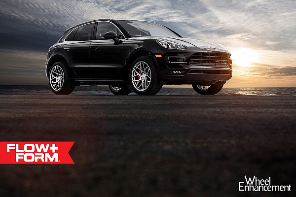 Фото дисков HRE FF01 Серебро на Porsche Macan I