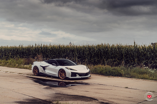 Фото дисков Vossen EVO-3R Глянцевая медь на Chevrolet Corvette C8
