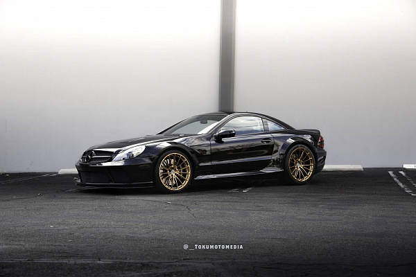 Фото дисков HRE P103 Глянцевое темное золото на Mercedes-Benz SL (R230)