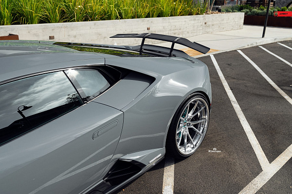 Фото дисков Anrky AN32 Полированный лак на Lamborghini Huracan