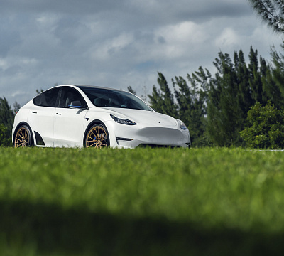 Фото дисков Vossen M-X4T на Tesla Model Y