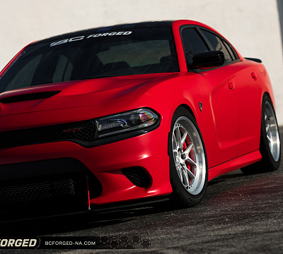 Фото дисков BC Forged LE52 // MLE52 на Dodge Charger VII