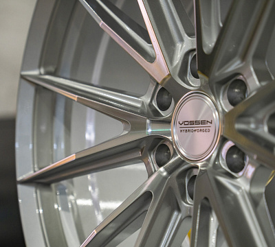Vossen HFX-2 (6-Lug)