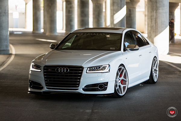 Фото дисков Vossen CG-205 Сатиновый лак на Audi A/S 8 (D4)
