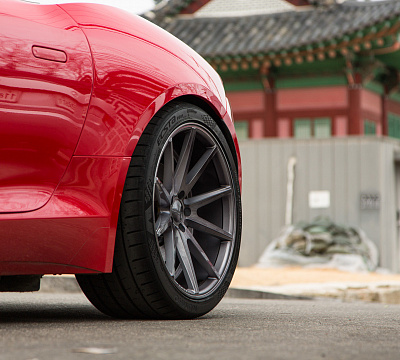 Фото дисков Vossen VFS-1 на Jaguar F-Type